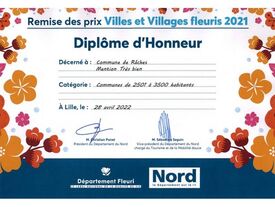 Diplôme d'honneur obtenu en avril 2022.
