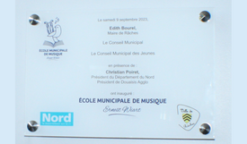Panneau d'inauguration de l'école de musique le 9 septembre 2023