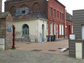 Entrée du cimetière côté rue de l'église.