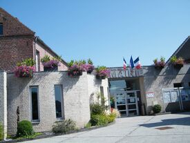 Entrée de la mairie.